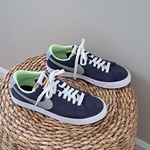 Nike Womens Classic Low Blazer Blue Suede Fashion/Athleisure Sneakers Sz. 7.5